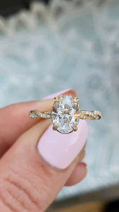 Bague de fiançailles en diamant de laboratoire ovale de 1,5 carat avec halo caché, bande pavée, or massif 14 carats, cadeau pour elle, bague de promesse - Product Image 6