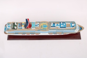 เรือไม้จำลอง CARNIVAL LIBERTTY รุ่น CS0012P งานฝีมือทาสี ของสะสมสำหรับตั้งโชว์ ตกแต่งผนัง ผลิตในเวียดนาม ยี่ห้อ Gia Nhien - Product Image 5