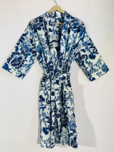Bata Kimono de Algodón con Estampado Floral Azul |   Albornoz largo tipo lounge |   Ropa Casual para Mujer - Product Image 1