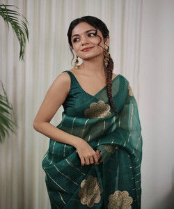 <b>Green</b> <b>Silk</b> Saree With Gold Floral Traditional Indian Wedding Wear For Women Floor Length Ethnic Outfit 85468 AAYNA- 35029 - Product Image 3