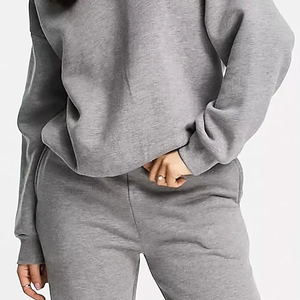 Conjunto Deportivo de 2 Piezas para Mujer, Color Gris, Cuello Redondo, Manga Larga, Sudadera Holgada de Color Sólido y Pantalones con Bolsillos Laterales - Product Image 5