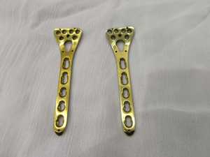 Kit Quirúrgico de Implantes Ortopédicos de Alta Calidad con Placa de Bloqueo Medial Distal de Radio Tipo T, Marca Personalizada, Certificado CE ISO13485 - Product Image 3