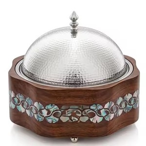 Nouvel Arrivage Plat de Présentation en Bois sur Pied, Noir et Blanc, avec Incrustation Chevron et Couvercle Rainuré, Chauffe-Plat Arabe pour Présentation Alimentaire en Hôtellerie - Product Image 5