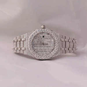 Montre analogique de luxe personnalisée demi-sertie de diamants Moissanite, affichage mixte, verre 41 mm, acier inoxydable, mouvement à quartz 20 mm, 10 bars - Product Image 1