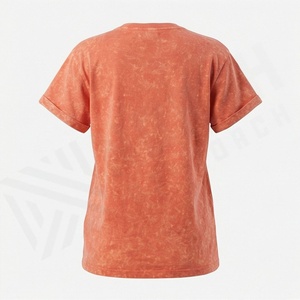 เสื้อยืดทรงหลวมแบบยูนิเซ็กซ์ ล้างสีแบบแอซิดวอช ไหล่ตก ผ้าฝ้าย 100% สีสันปรับแต่งได้ ใส่สบาย เป็นมิตรกับสิ่งแวดล้อม ระบายอากาศได้ดี เหมาะสำหรับฤดูร้อน เสื้อผ้าลำลอง - Product Image 2