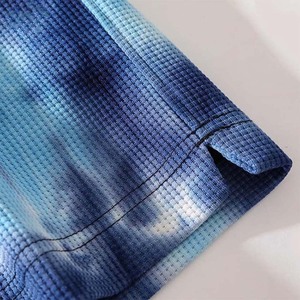 Shorts de bain pour hommes à séchage rapide, style tie-dye, avec cordon de serrage et taille élastique, décontractés pour l'été - Product Image 6
