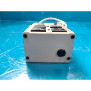 Tripp Lite ISOBAR 4 ULTRA IB4043 9129BSI Supresor de Sobretensiones, Regleta de Alimentación Usada Como Pieza de Repuesto para Equipos Legacy Semiconductor - Product Image 2