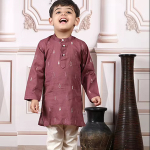 Kurta color granate para niños con estampado discreto y conjunto de pijama recto, ropa festiva tradicional, atuendo étnico cómodo para niños. - Product Image 1