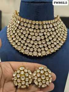 Juego de Joyería Nupcial de Latón Dorado con Kundan, Meena y Perlas Multicolores, Aretes para Mujeres y Niñas, Regalo de Boda y Compromiso, Producto al por Mayor - Product Image 1