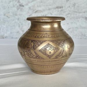Lota de Pooja de Latón Real a Precio Mayorista, Kalash de Latón para Pooja, Utensilio de Puja de Aleación Metálica, Vajilla Religiosa Hindú - Product Image 3