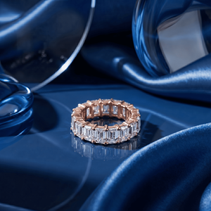 Anillo de diamantes cultivados en laboratorio, corte esmeralda, banda de eternidad en oro rosa, anillo de eternidad completo, elegante anillo de boda para mujer - Product Image 6