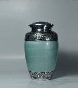 Urne funéraire américaine de haute qualité en laiton, design Meena personnalisé, 10 pouces, souvenir funéraire pour cendres humaines et d'animaux - Product Image 5