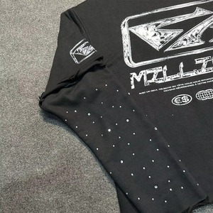 เสื้อยืดแขนยาวคอกลมผู้ชาย Mallzano สไตล์สตรีทแวร์ พิมพ์ลายโลโก้ ทรงปกติ เนื้อผ้าเจอร์ซีย์ระบายอากาศได้ดี - Product Image 2