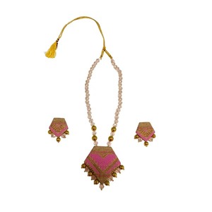Premium Quality Handmade Jewelry Assamese Gamusa Pink Muga Silk Necklace <b>Set</b> with <b>Crystal</b> Beads with Earrings - Product Image 4