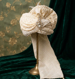 Turbante Blanco Dorado para Boda Real, Pre-Atado, Pagri Indio para Novio, Safa para Hombre, Tocado Nupcial Tradicional con Diseño Elegante - Product Image 1