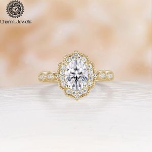Bague de fiançailles et d'éternité classique Charm_Jewells pour femme, en argent plaqué or rose 18 carats, avec moissanite taille coussin et sertissage à griffes - Product Image 1