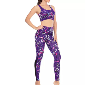 Ensemble de yoga personnalisé avec logo, vêtements de sport athlétiques, tenue d'entraînement pour femmes, tissu doux, combinaison de yoga pour la salle de sport, pour l'exercice et la course à pied - Product Image 3
