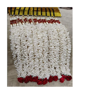 Décoration capillaire en jasmin artificiel blanc Gajra pour tenues de mariée et de cérémonie festives - Product Image 6