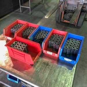 Pièces en tôle industrielle en acier inoxydable avec usinage CNC, découpe laser CO2, fabrication, services de pliage de précision - Product Image 4