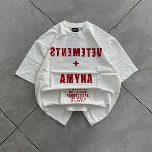 เสื้อยืดโอเวอร์ไซส์พิมพ์ลายกราฟิกสไตล์เรโทร ผ้าคอตตอนเนื้อหนัก 240GSM คุณภาพสูง - Product Image 4