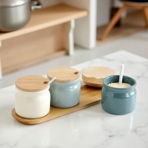 Ensemble de bocaux de rangement minimalistes pour cuisine avec couvercle en bois et fente pour cuillère – Organisateur de comptoir peu encombrant – Solution élégante pour garde-manger - Product Image 1