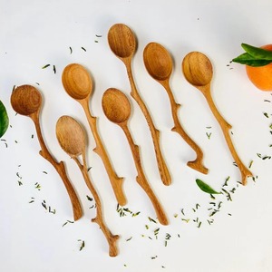 ช้อนไม้ดูซีทำมือคุณภาพดี ด้ามจับรูปทรงกิ่งไม้ สไตล์เรียบง่าย สำหรับใช้ในครัว จาก Global Wholesale Export Supply - Product Image 5