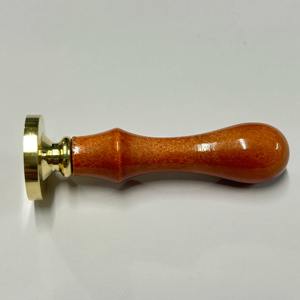 Meilleur tampon à cire rond en laiton brun de 29 mm avec manche en bois d'érable pour artisanat fait main, papeterie de mariage et fournitures d'emballage cadeau - Product Image 1