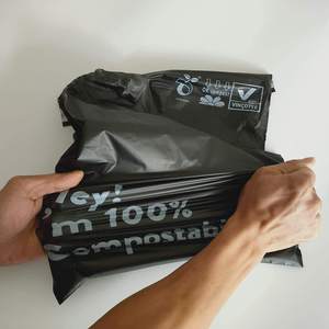 Poly Mailer With Handle Manufacturer Supplier Bag Packaging Mailing Bag Custom Logo OEM Design Free Sample Offered - Product Image 4