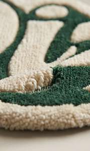 Tapis de sol tufté à la main Premium Rizz Typography, motif lettres vert et crème, pour la décoration du salon et de la chambre - Product Image 5