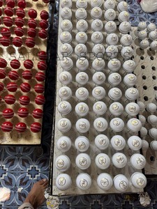 Wholesale Durable <b>White</b> Colors Leather Club <b>Cricket</b> Ball 156GM Club League Special Balls Custom Logo Top Players Direct Factory - Product Image 5