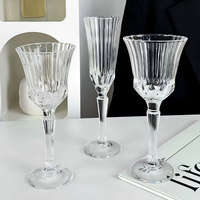Flûtes et gobelets en verre rétro transparent, verres à vin blanc, verres à vin rouge, verres à champagne, verres à brandy, verres à shot