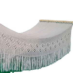 Hamaca Doble de Diseño Moderno con Flecos Especiales, Estilo Europeo, Decoración de Pared con Círculos Metálicos Negros y Dorados - Product Image 1