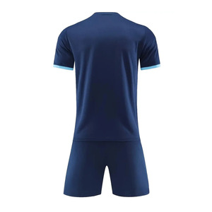 Conjunto de Camiseta de Fútbol Sublimada con Degradado Azul Marino para Hombre, Manga Corta, Absorbe la Humedad, Ajuste Atlético, Uniforme de Fútbol - Product Image 3