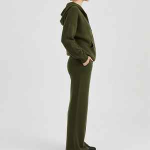 Conjunto de Chándal Deportivo Personalizado con Logotipo para Mujer, Chándal Deportivo de Alta Calidad para Mujer - Product Image 5