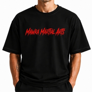 เสื้อยืดแขนสั้นสีดำสำหรับผู้ชาย Mawra ทรงปกติ ผ้าคอตตอนเจอร์ซีย์ พิมพ์ลายด้านหน้า พิมพ์โลโก้ด้วยเทคนิค DTG ดีไซน์สตรีทแวร์ สำหรับทุกเพศ - Product Image 1