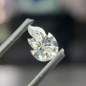 Diamantes cultivados en laboratorio R&K GEMS, corte Flame, con brillo intenso, corte brillante, claridad F, tamaños personalizables para la fabricación de joyas - Product Image 1