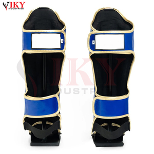 Protections de tibia personnalisées bicolores bleu et noir avec bordure dorée métallique, équipement d'arts martiaux haute performance, fabricant - Product Image 4