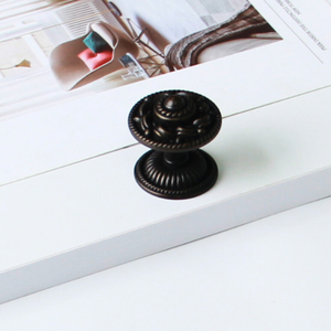 Poignée de meuble ronde vintage durable en alliage de zinc, bouton décoratif perlé classique pour tiroir, cuisine, salle de bain, armoire, quincaillerie de mobilier - Product Image 4