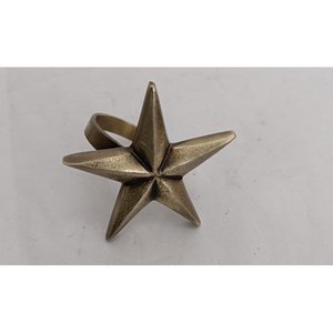Luxury <b>Butterfly</b> Metal Napkin Ring Set – Durable Housewarming Gift & Elegant Holiday <b>Table</b> Charm - Product Image 2