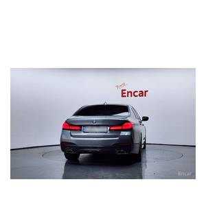 BMW Serie 5 520i M Sport 2023 con Volante a la Izquierda, Caja de Cambios Automática, Solo 8,729 km de Kilometraje - Product Image 4