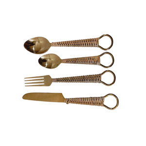 Ensemble de couverts en métal élégant pour la maison, les restaurants et les hôtels, avec une prise en main confortable et un poids équilibré - Product Image 4