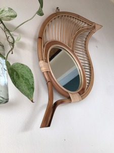 Leaf Shape <b>Mirror</b> For Resort Lobby Entrance And Reception Area Decoration And Artistic Ambience Creation From India - Product Image 3