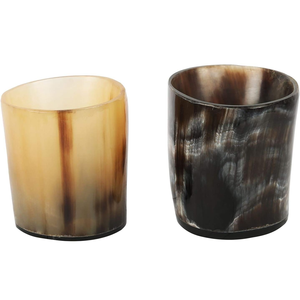 Vaso de chupito auténtico de cuerno vikingo, vaso de chupito de cuerno grabado personalizado, copa para fiestas, vaso de bebida de calidad superior para regalo de padrinos de boda - Product Image 4