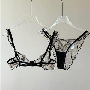 Conjunto de lencería transparente y sexy de encaje barato para mujer - Product Image 4