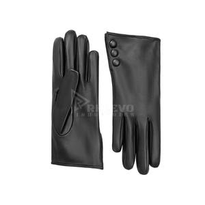 Guantes de Motocicleta Ajustables de Cuero – Guantes de Conducción Antideslizantes y Duraderos para Damas a Bajo Precio - Product Image 3