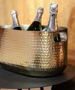 Bac à glace de luxe en cuivre pur avec finition martelée et poignées annulaires pour le refroidissement des bouteilles de champagne, de vin et de bière - Product Image 4
