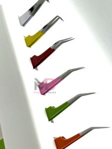 Juego de Pinzas para Pestañas de Acero Inoxidable con Mangos de Colores y Punta de Precisión para Extensiones de Pestañas, Precios al por Mayor - Product Image 4