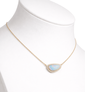 Collier Pendentif Halo en Opale, Or Jaune Massif 14K 18K, Pendentif Pierre de Naissance, Collier Minimaliste Élégant pour Anniversaire - Product Image 3