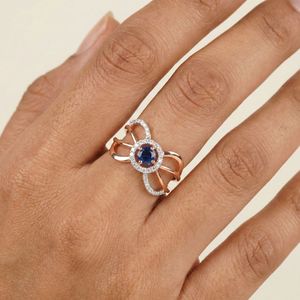 Anillo Elegante y Clásico de Joyería Fina con Diamante Natural de 0.22 Quilates, Corte Brillante Redondo H I, Claridad VS SI - Product Image 1