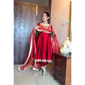 Chinon Silk Anarkali vestido con Dupatta y pantalón Plazzo conjunto hermoso vestido de fiesta vestidos de noche Look - Product Image 3